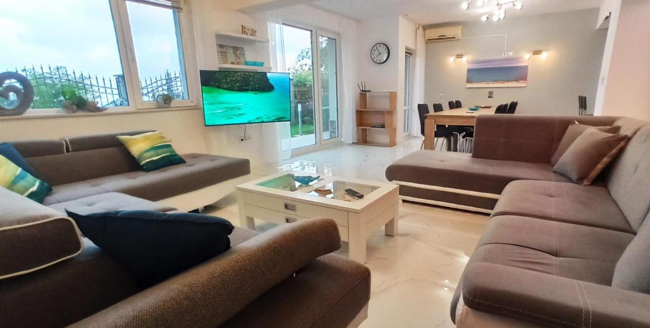 Arode Villa Ovidius - Apartments Balchik Ngoại thất bức ảnh