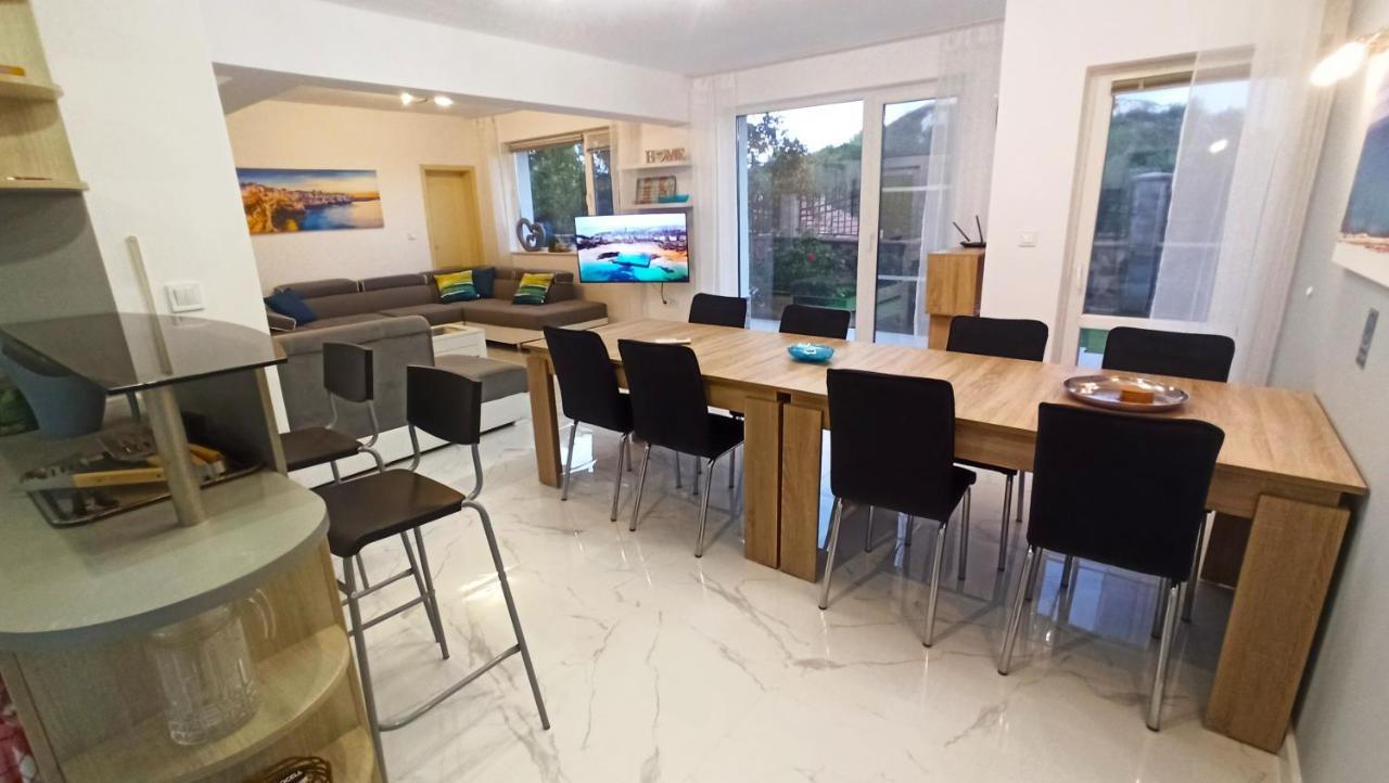 Arode Villa Ovidius - Apartments Balchik Ngoại thất bức ảnh