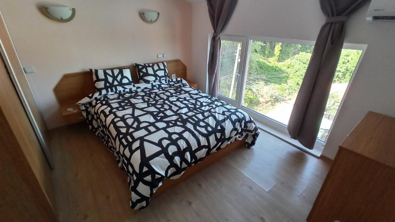 Arode Villa Ovidius - Apartments Balchik Ngoại thất bức ảnh